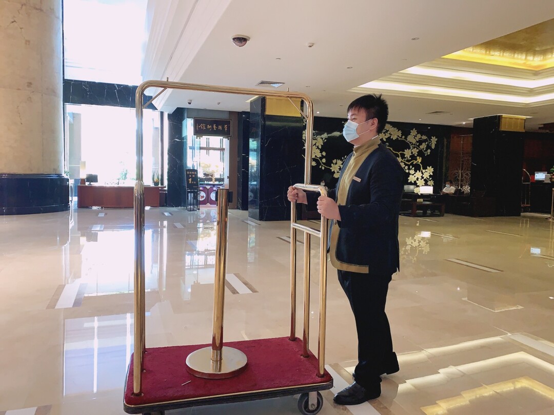 岗位:前厅礼宾员